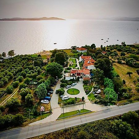 Hotel Kari Урануполи Екстериор снимка