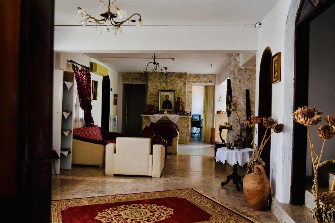 Hotel Kari Урануполи Екстериор снимка
