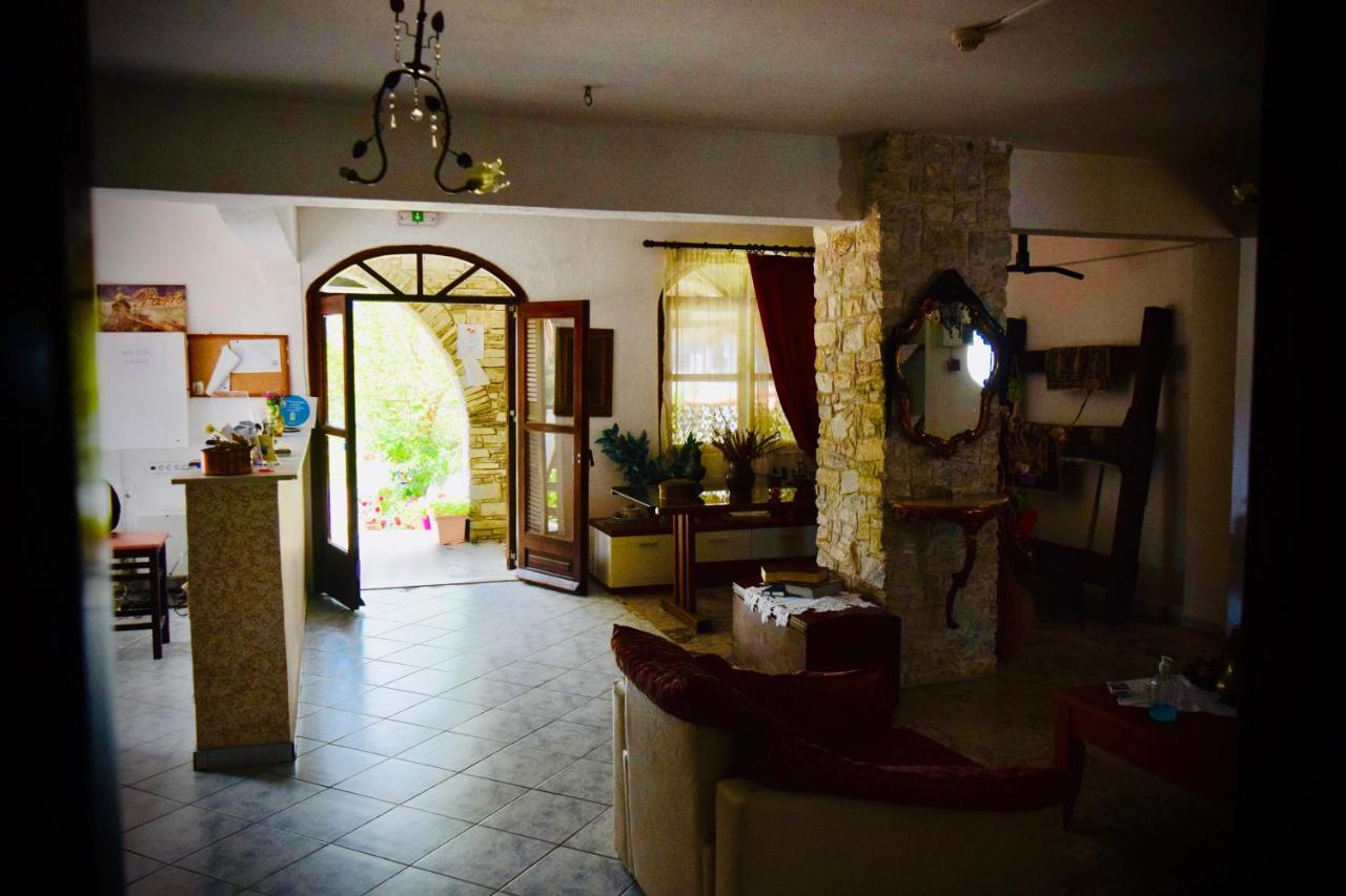 Hotel Kari Урануполи Екстериор снимка