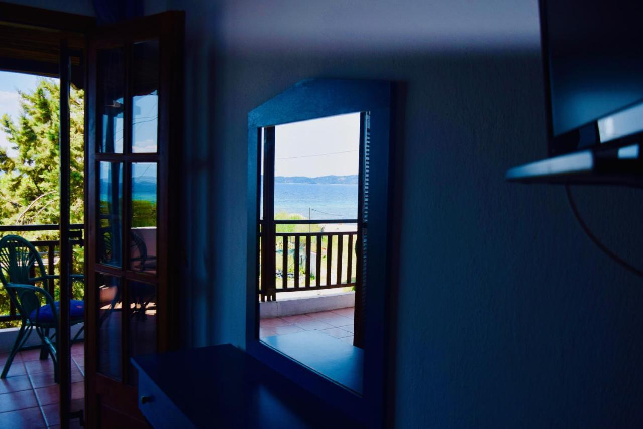Hotel Kari Урануполи Екстериор снимка
